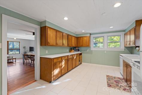 260 Bee Ridge Road Asheville NC 28803