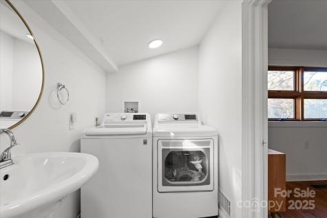 260 Bee Ridge Road Asheville NC 28803