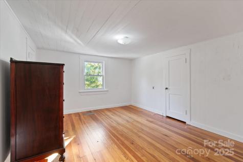 260 Bee Ridge Road Asheville NC 28803