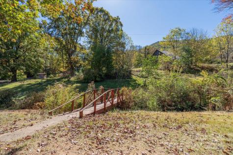 260 Bee Ridge Road Asheville NC 28803