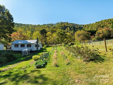 260 Bee Ridge Road Asheville NC 28803