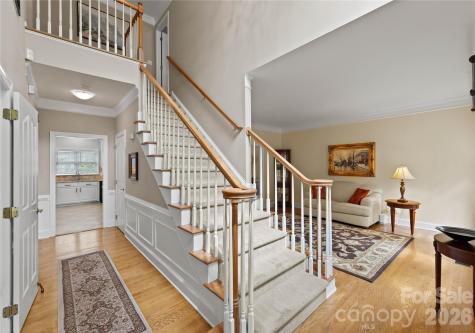 4708 Heatherton Place Charlotte NC 28270