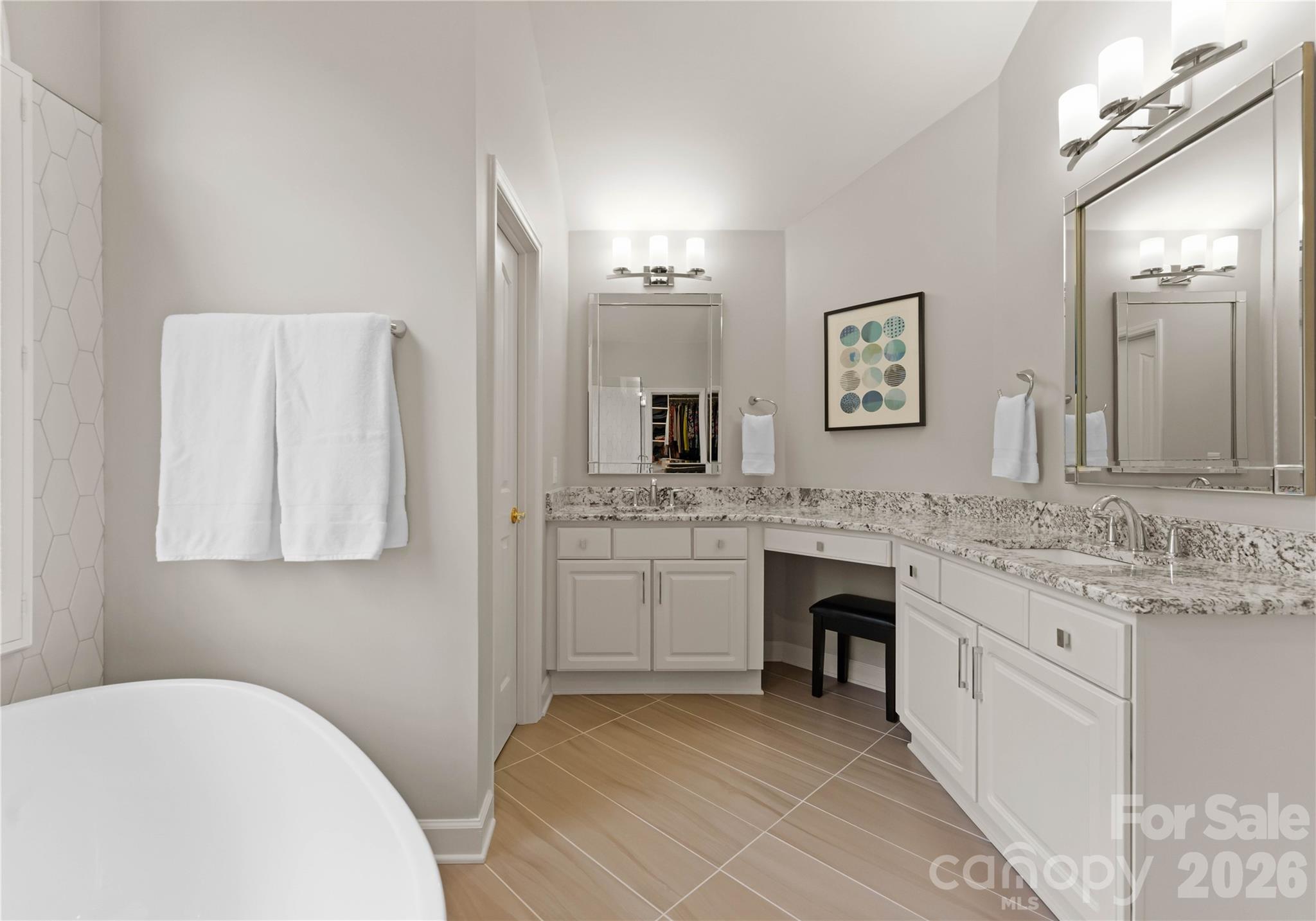 4708 Heatherton Place Charlotte NC 28270