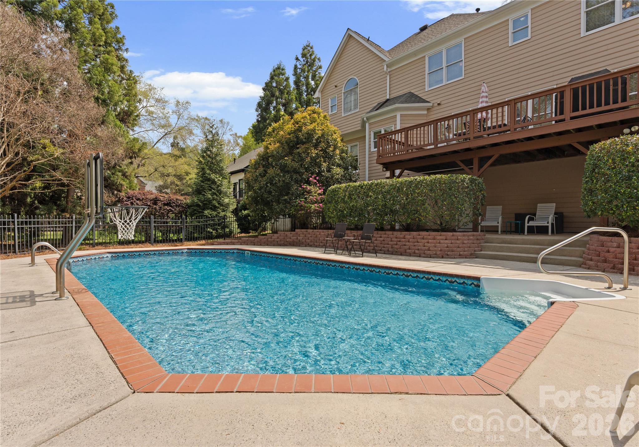 4708 Heatherton Place Charlotte NC 28270