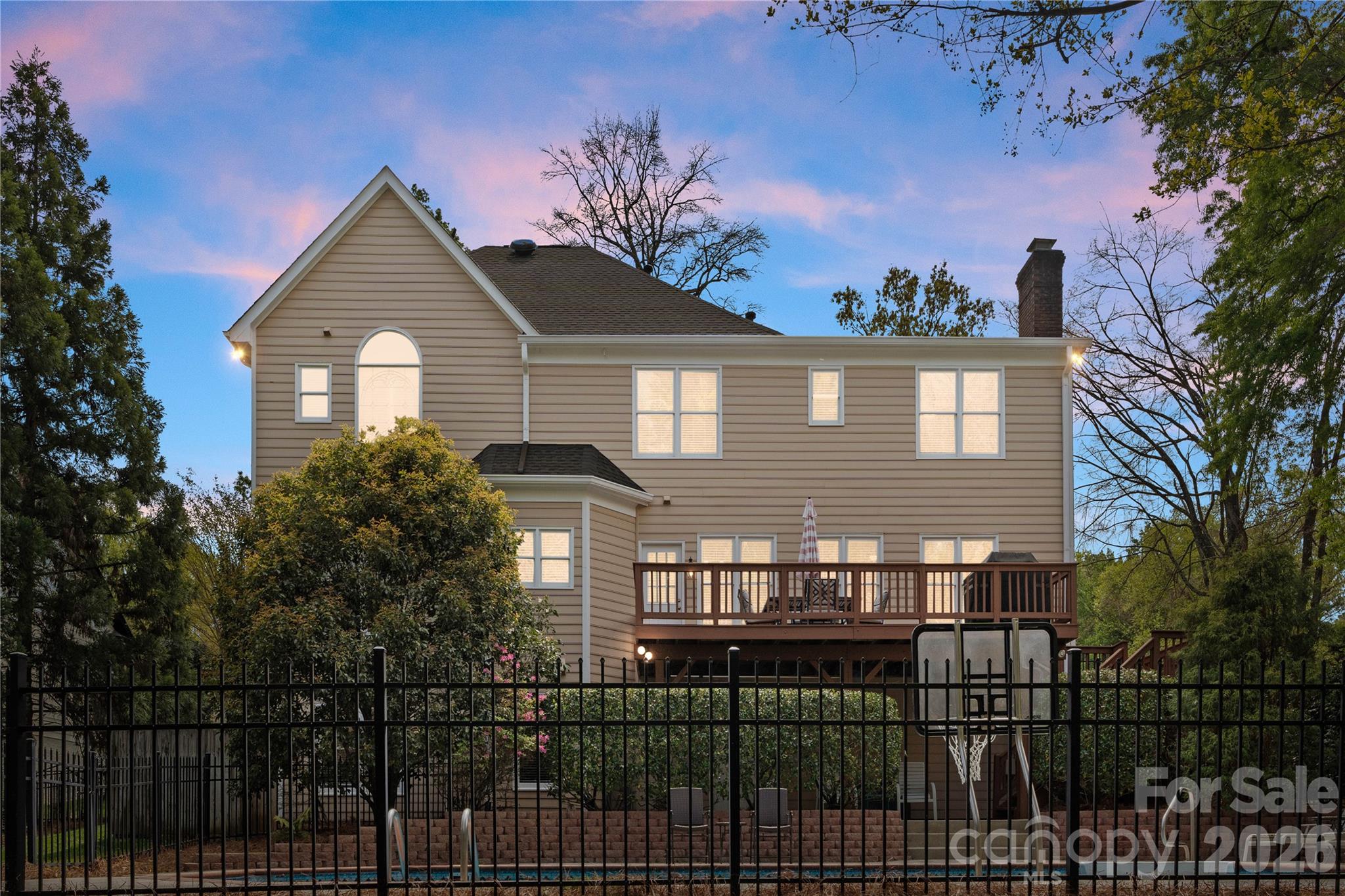 4708 Heatherton Place Charlotte NC 28270