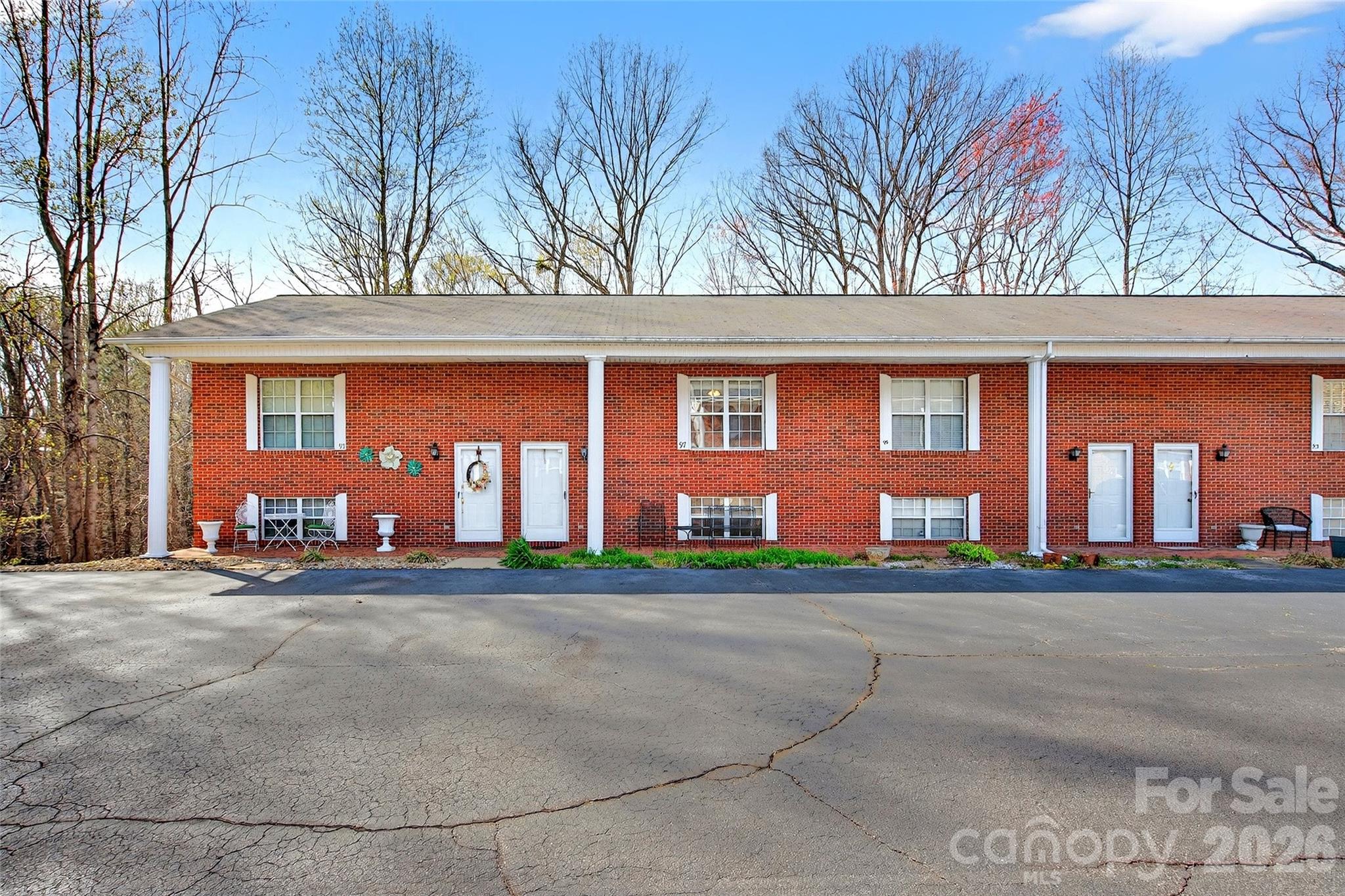75 Laurelwood Drive Marion NC 28752