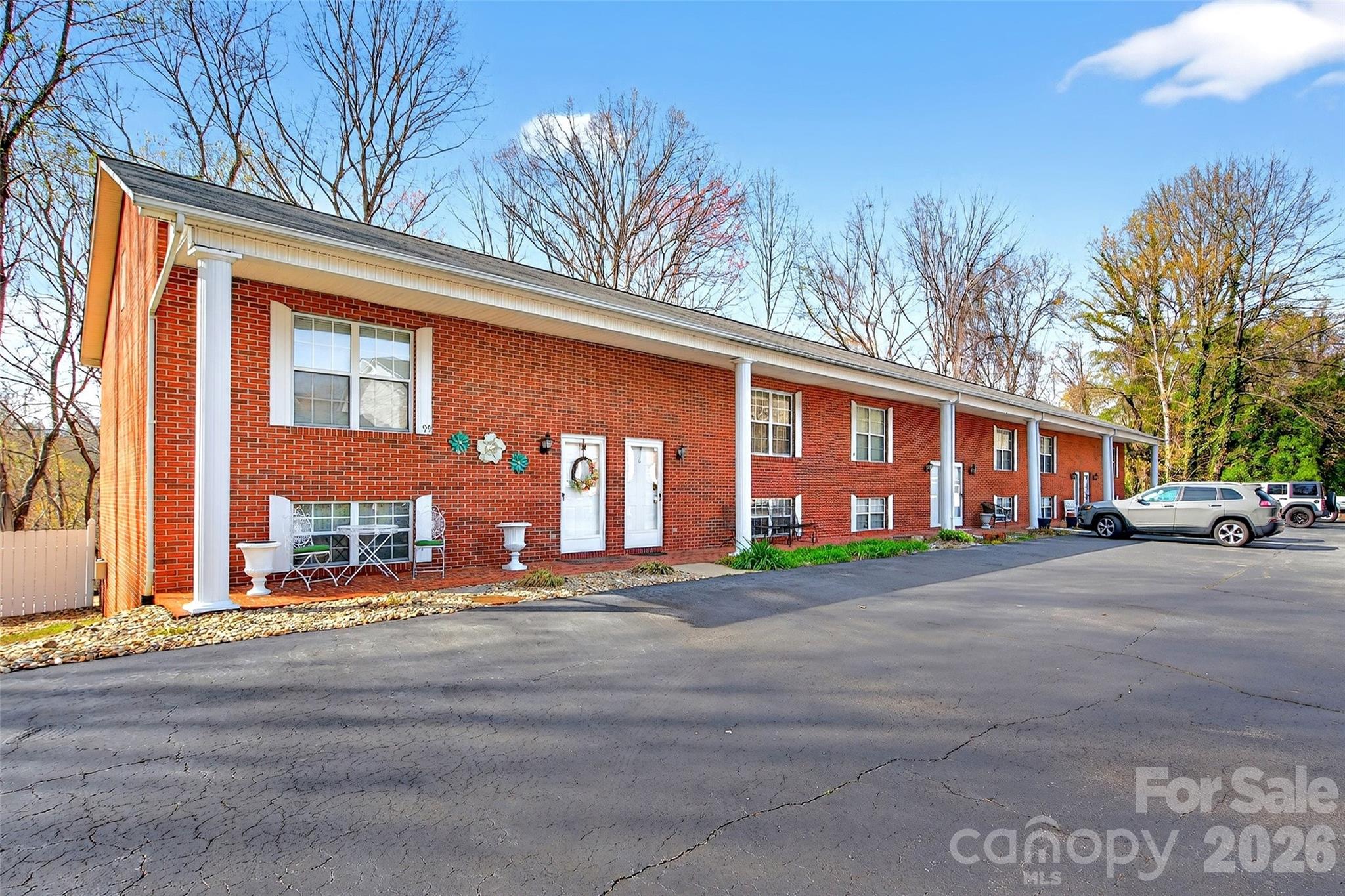 75 Laurelwood Drive Marion NC 28752