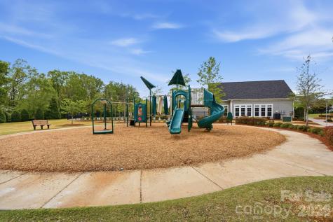 966 Parkland Place NW Concord NC 28027