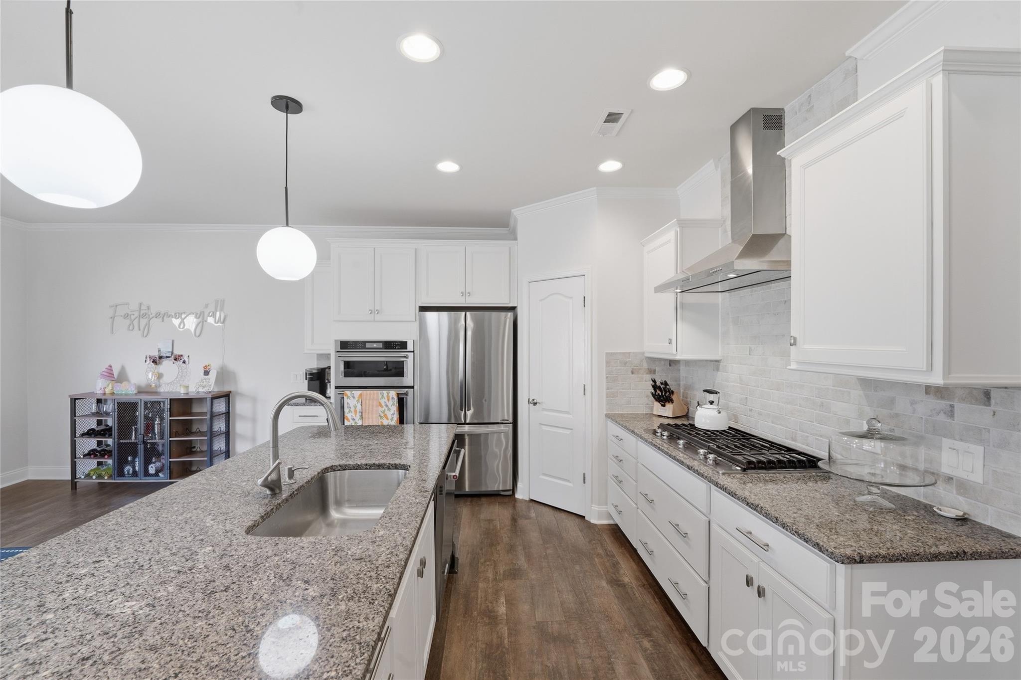 10511 Honeyfur Court Charlotte NC 28278