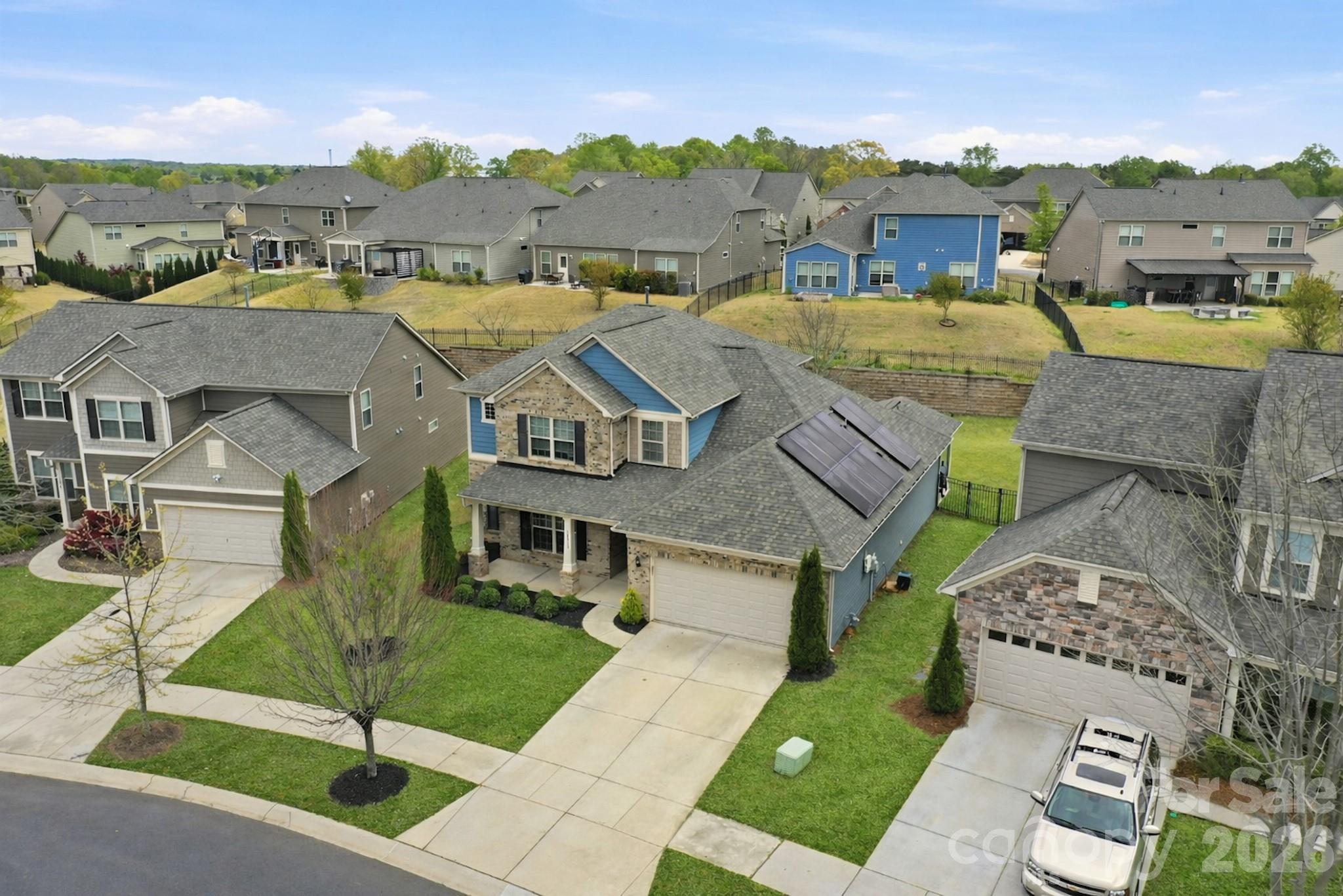 10511 Honeyfur Court Charlotte NC 28278