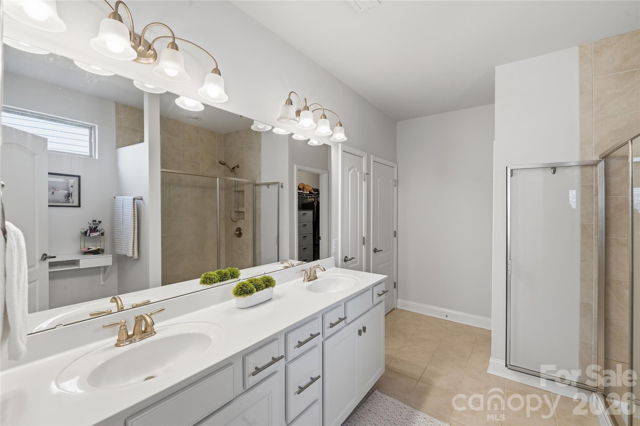 10511 Honeyfur Court Charlotte NC 28278