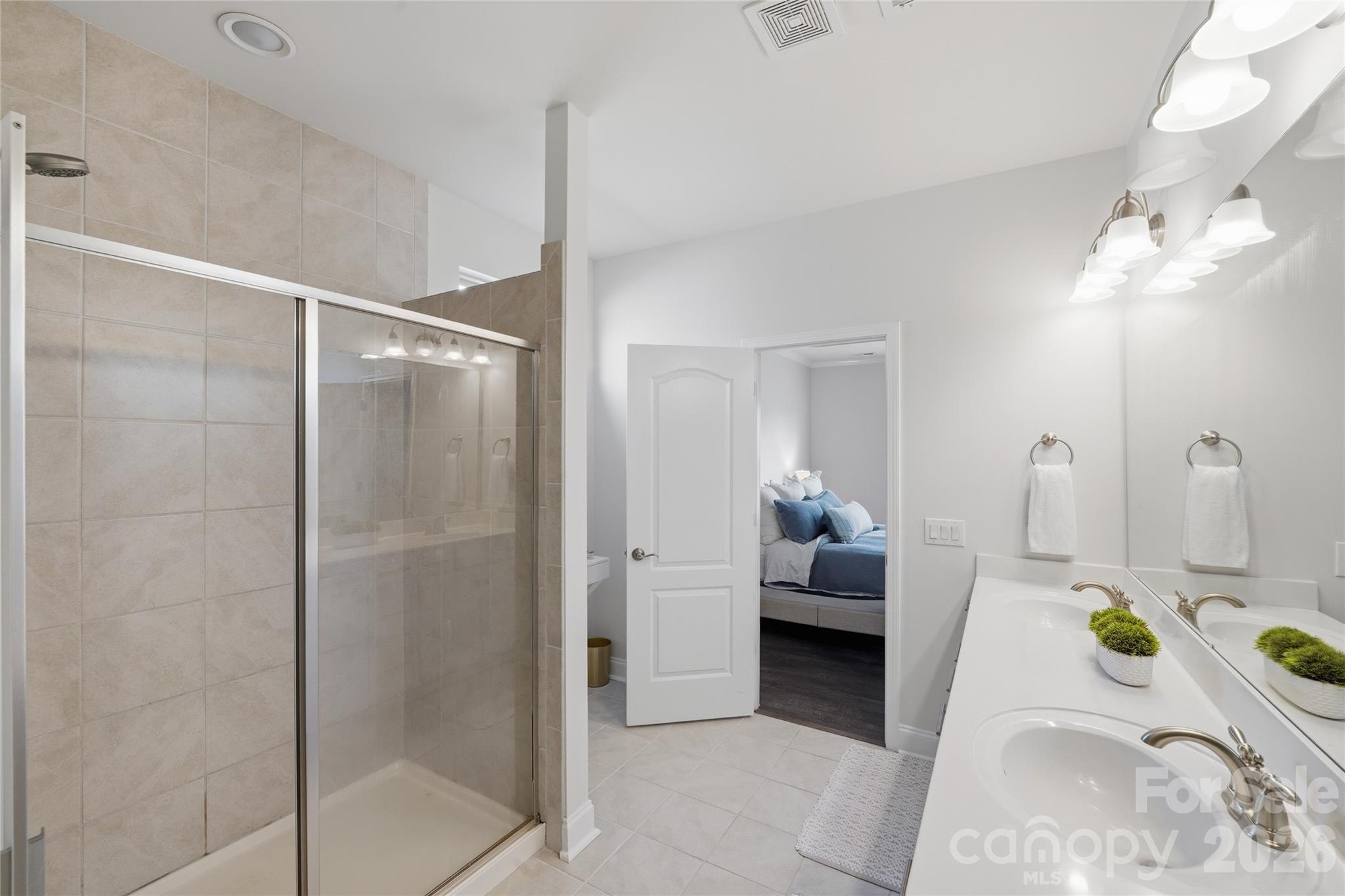 10511 Honeyfur Court Charlotte NC 28278