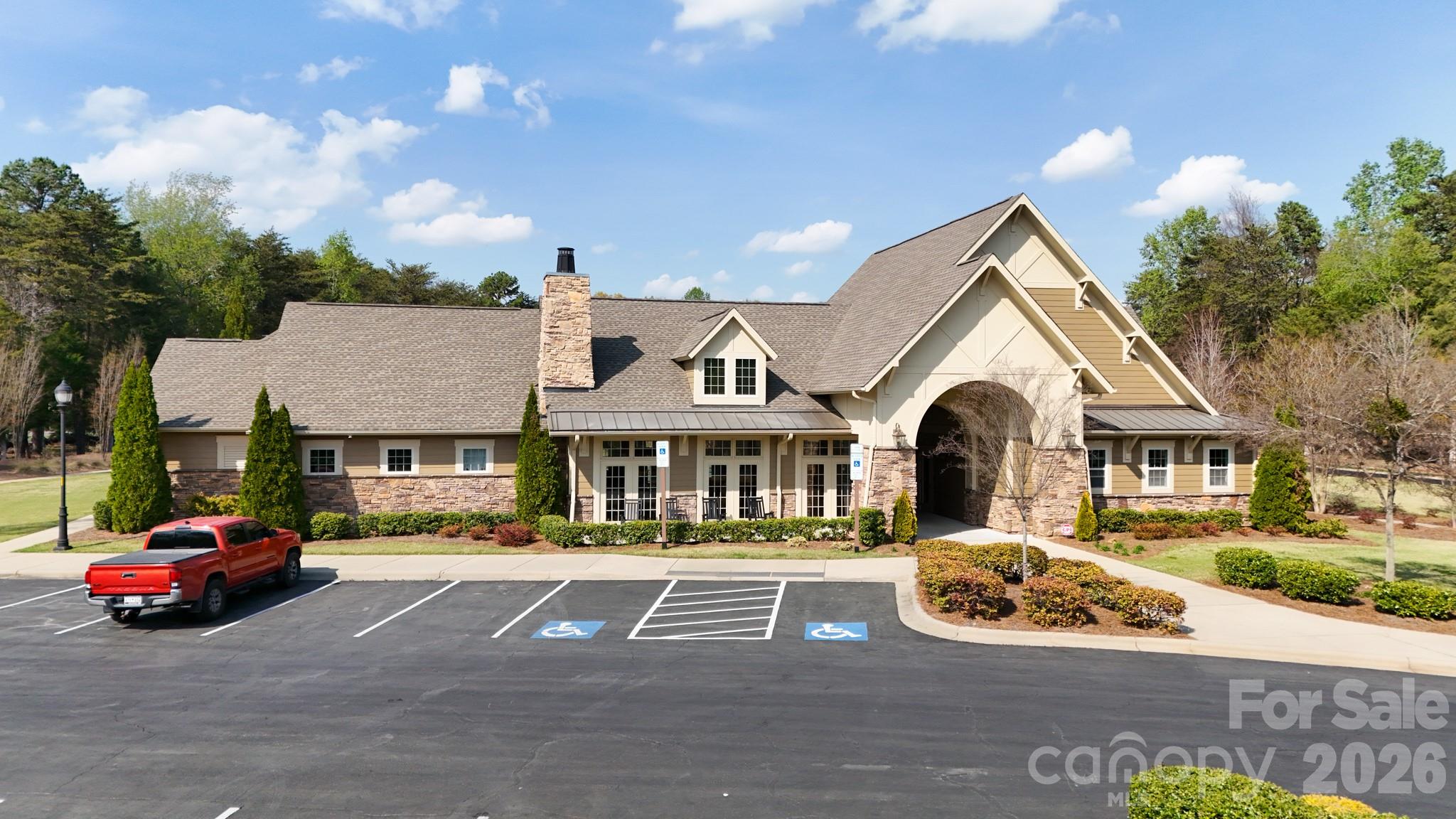 10511 Honeyfur Court Charlotte NC 28278