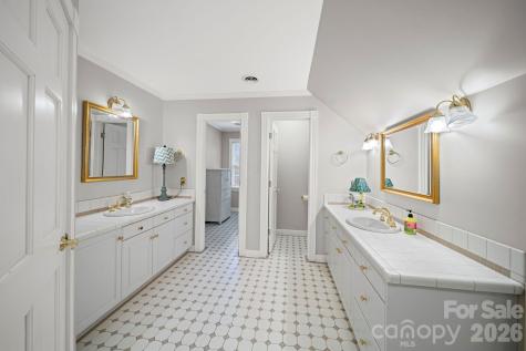 32618 Guard Road Albemarle NC 28001