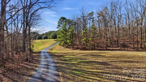 32618 Guard Road Albemarle NC 28001