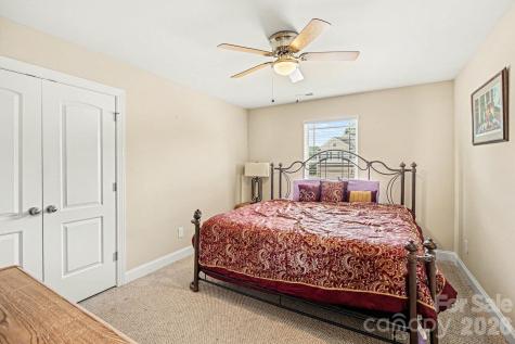 2506 Copperleaf Court High Point NC 27265