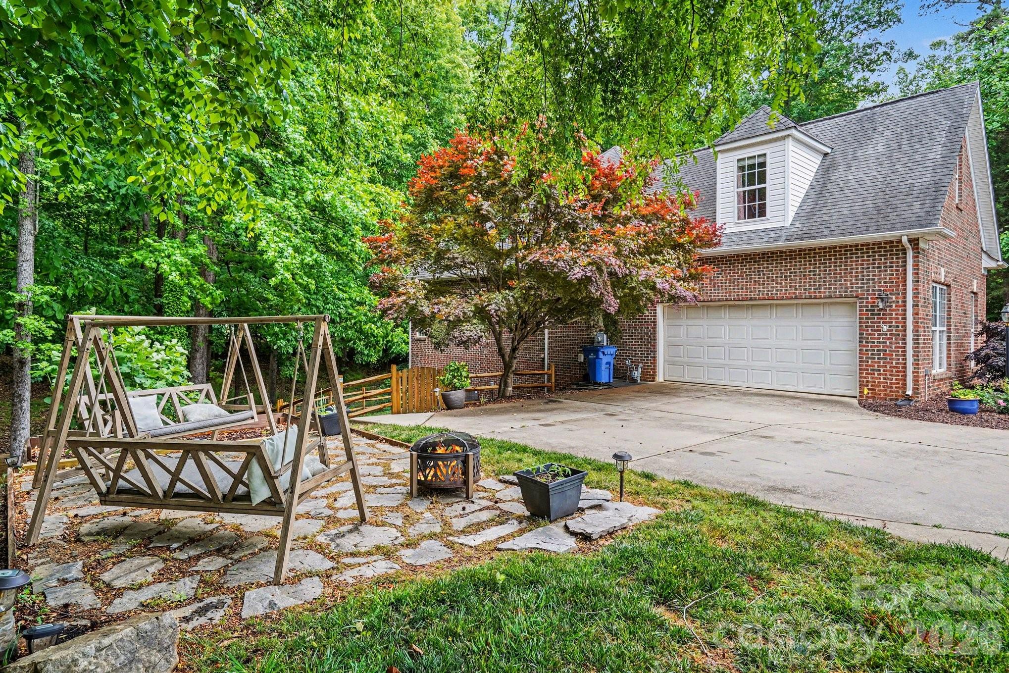 10501 Olde Irongate Lane Mint Hill NC 28227