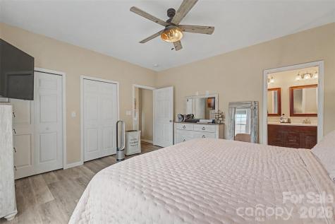 201 Woodhaven Estates Sylva NC 28779