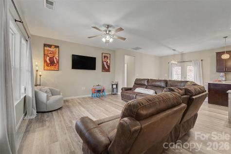 201 Woodhaven Estates Sylva NC 28779