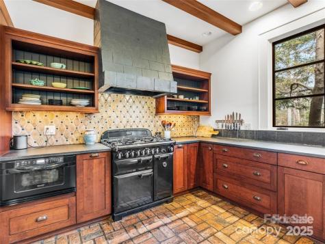 26 Sheridan Road Asheville NC 28803