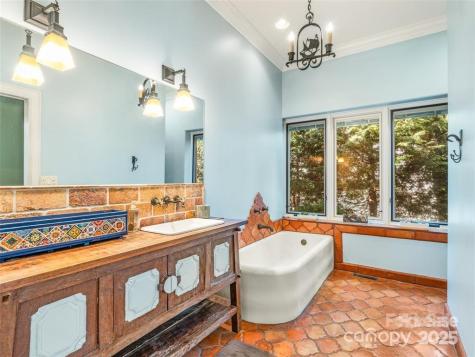 26 Sheridan Road Asheville NC 28803