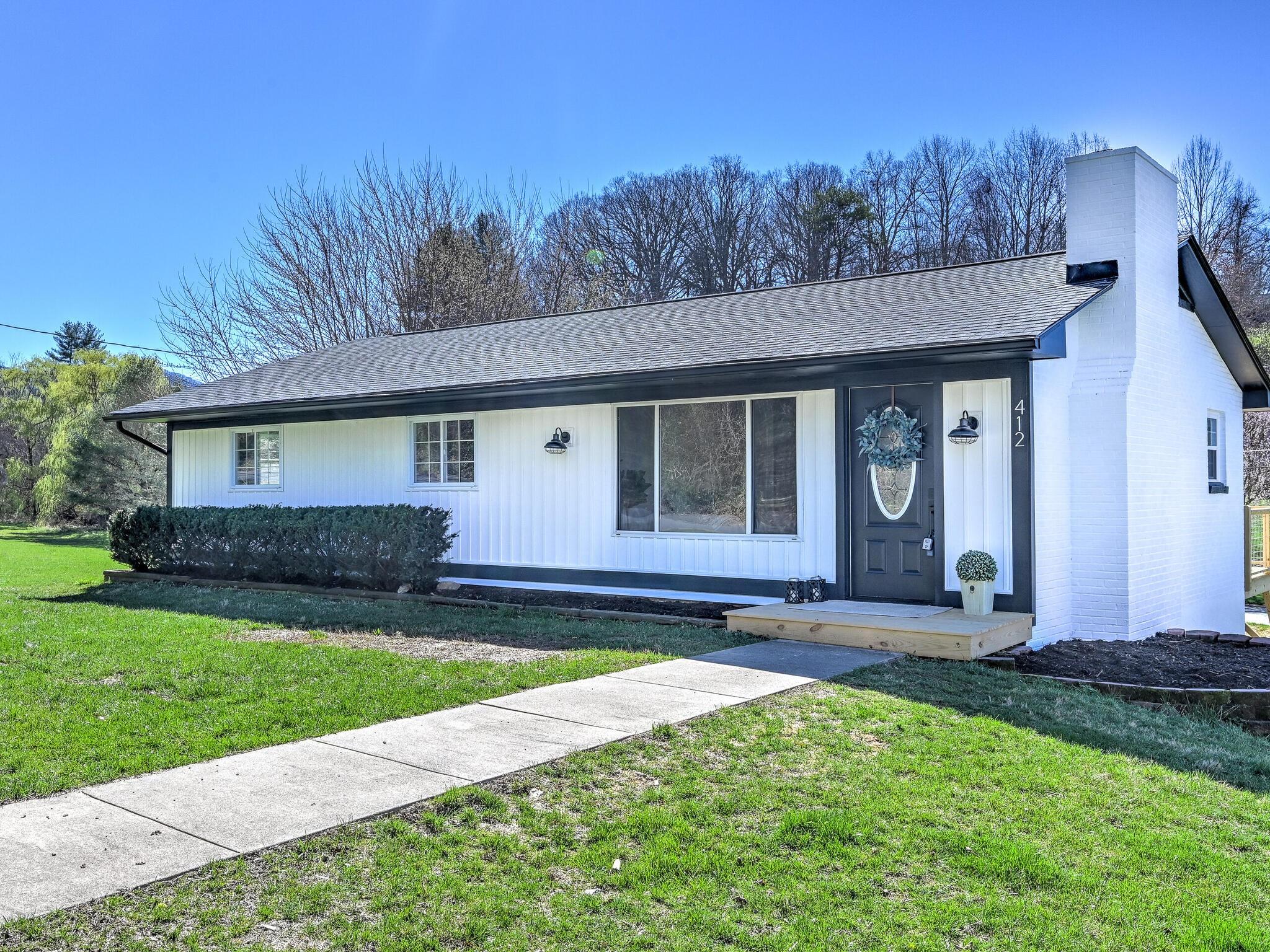 412 Rhoda Street Canton NC 28716