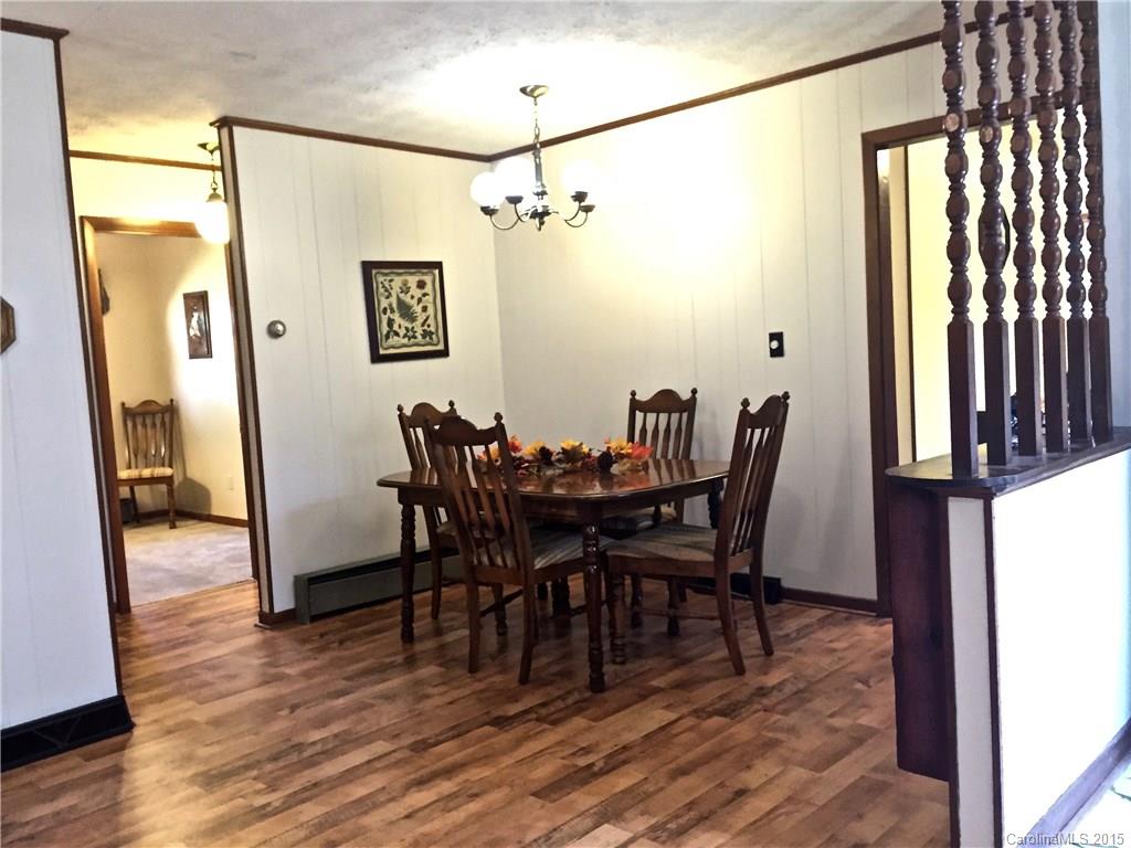 1445 Prices Creek Road Burnsville NC 28714