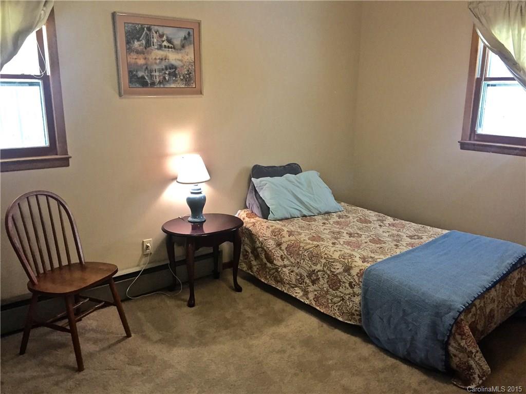 1445 Prices Creek Road Burnsville NC 28714