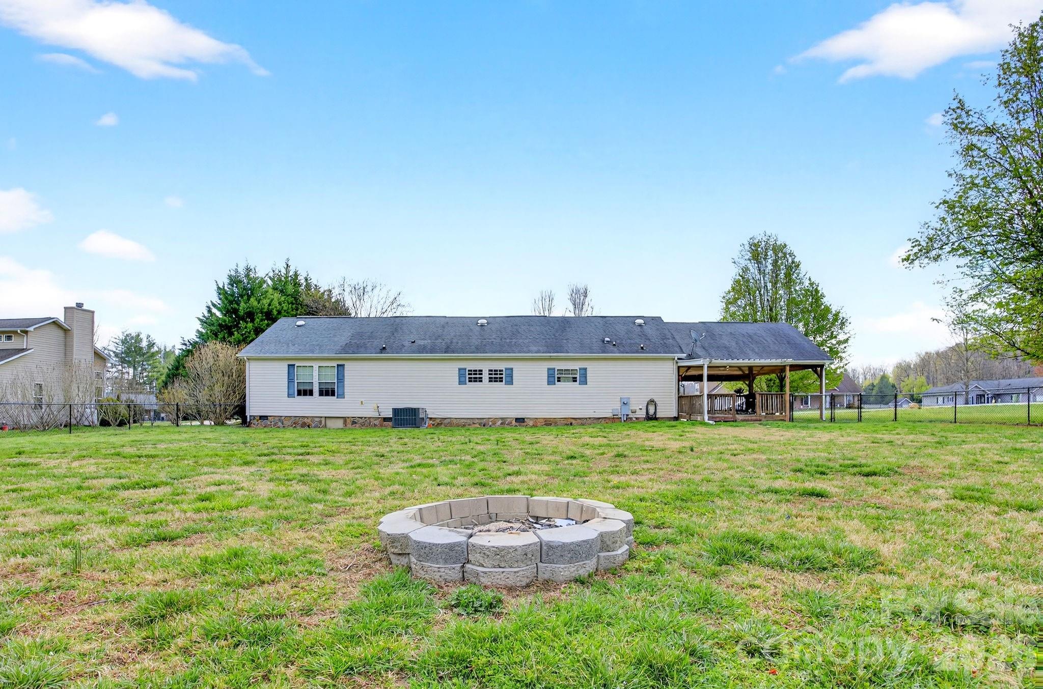 22 Brookfield Lane Old Fort NC 28762