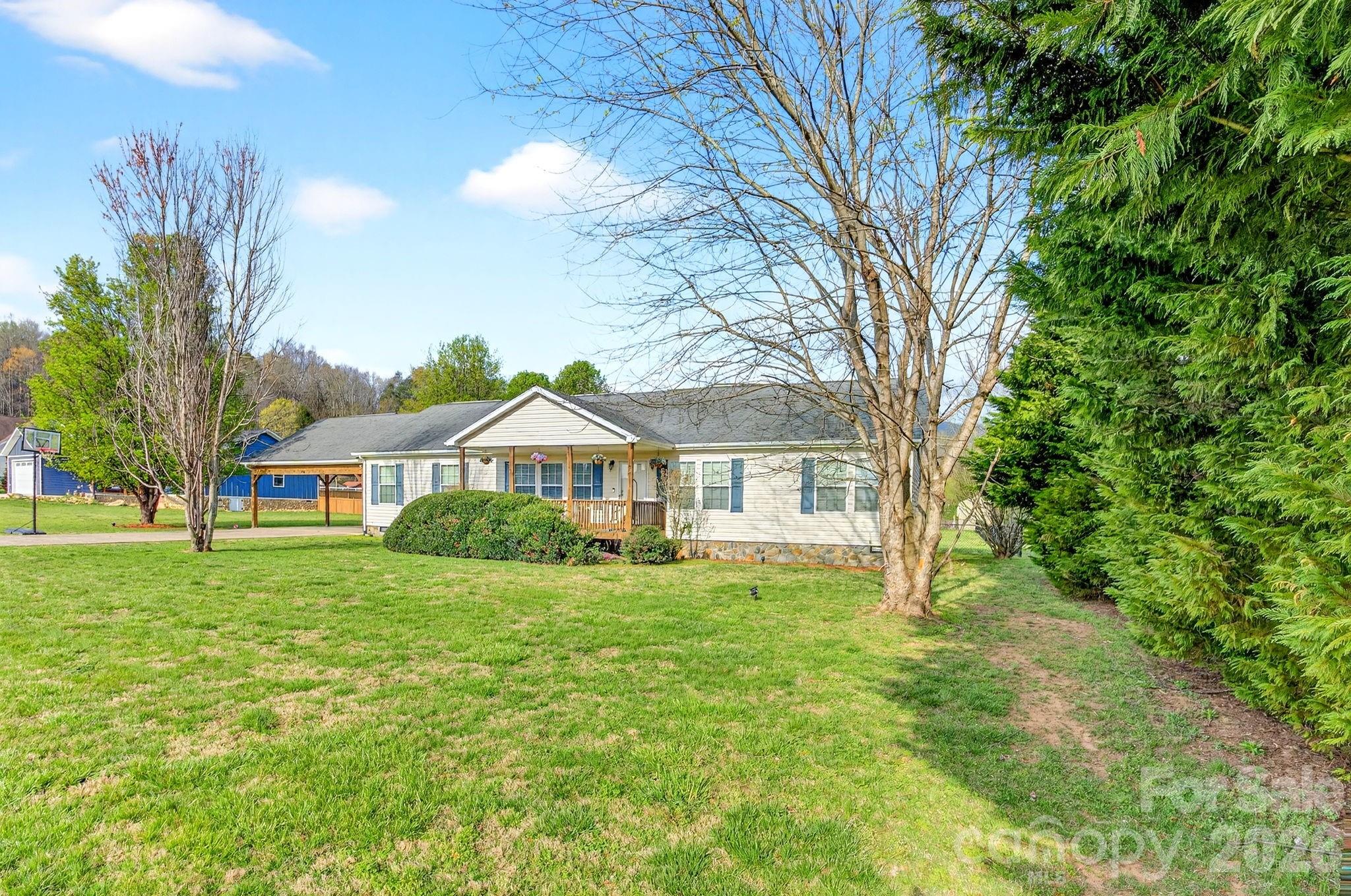 22 Brookfield Lane Old Fort NC 28762