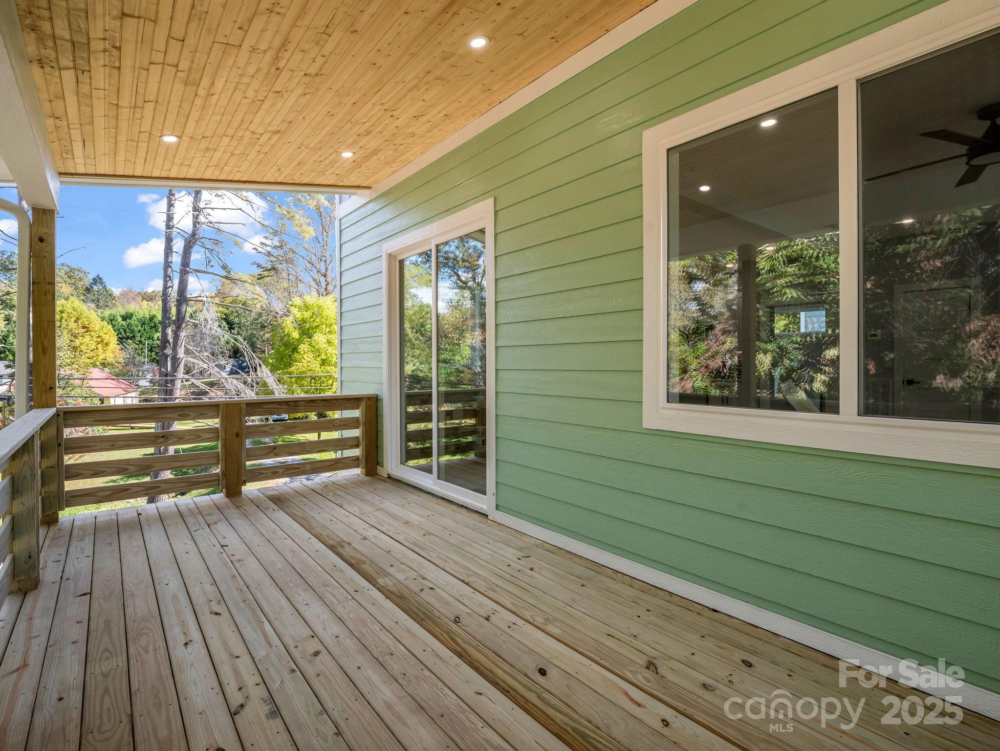 3 Pinnacle View Road Asheville NC 28803