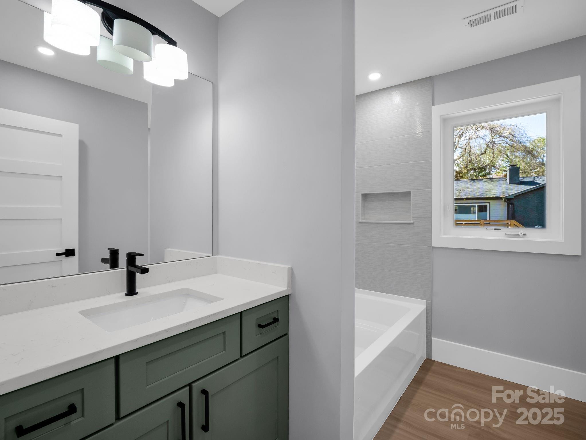 3 Pinnacle View Road Asheville NC 28803