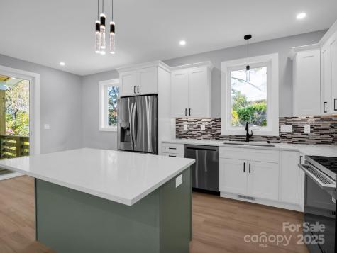 3 Pinnacle View Road Asheville NC 28803