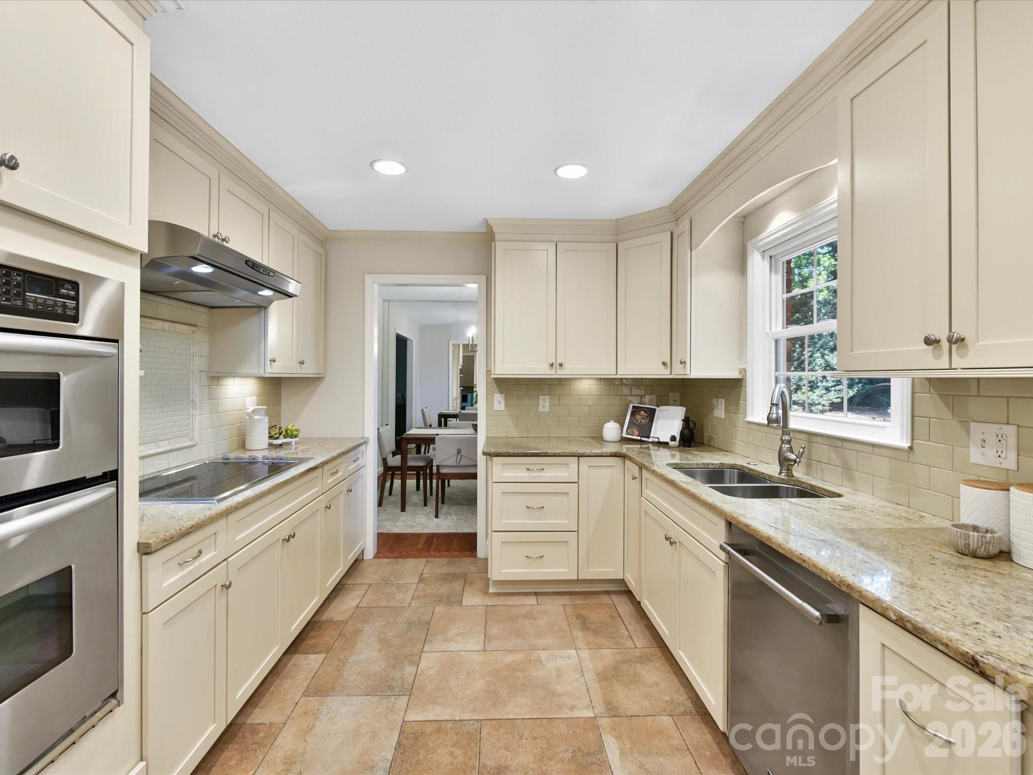 4017 Meadston Lane Charlotte NC 28210