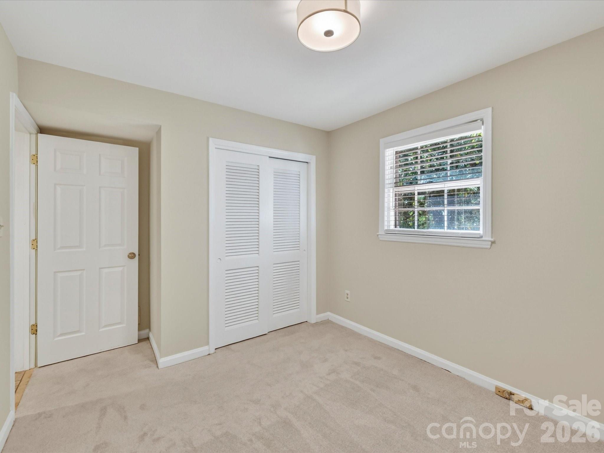 4017 Meadston Lane Charlotte NC 28210