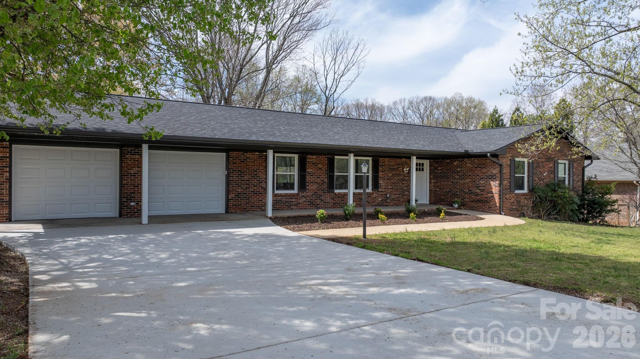 715 Sunridge Drive Lincolnton NC 28092