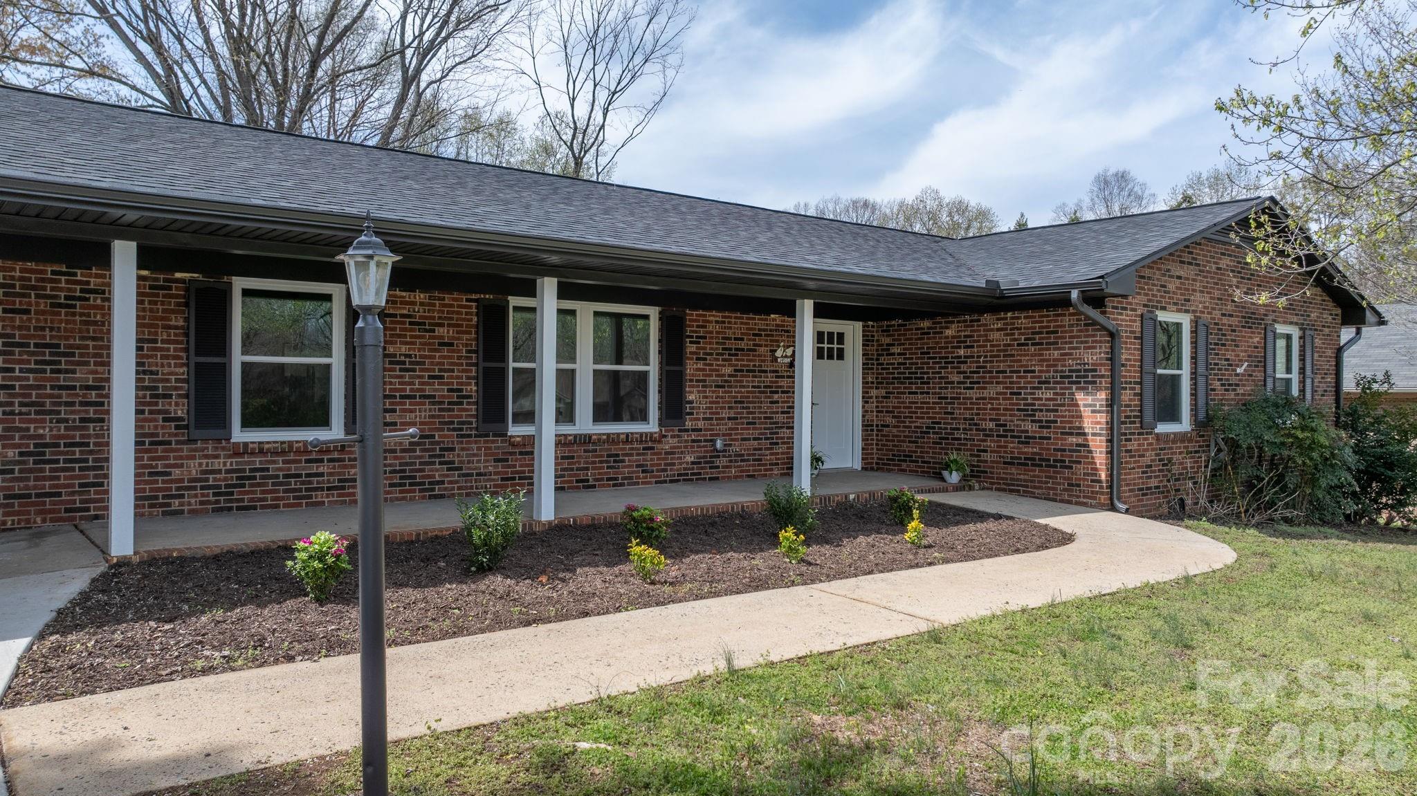715 Sunridge Drive Lincolnton NC 28092