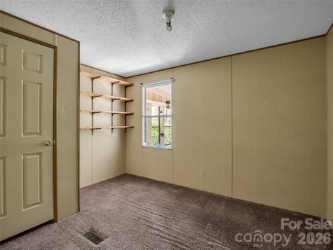 203 Rogat Road Hendersonville NC 28792