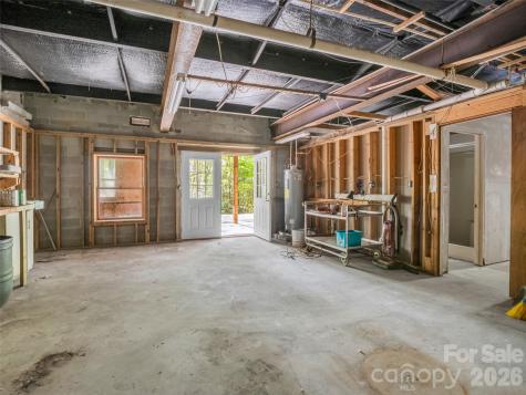 203 Rogat Road Hendersonville NC 28792