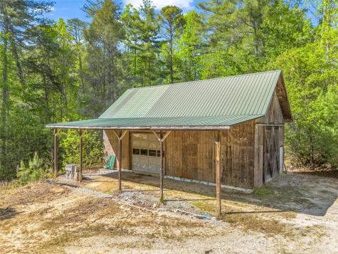 203 Rogat Road Hendersonville NC 28792