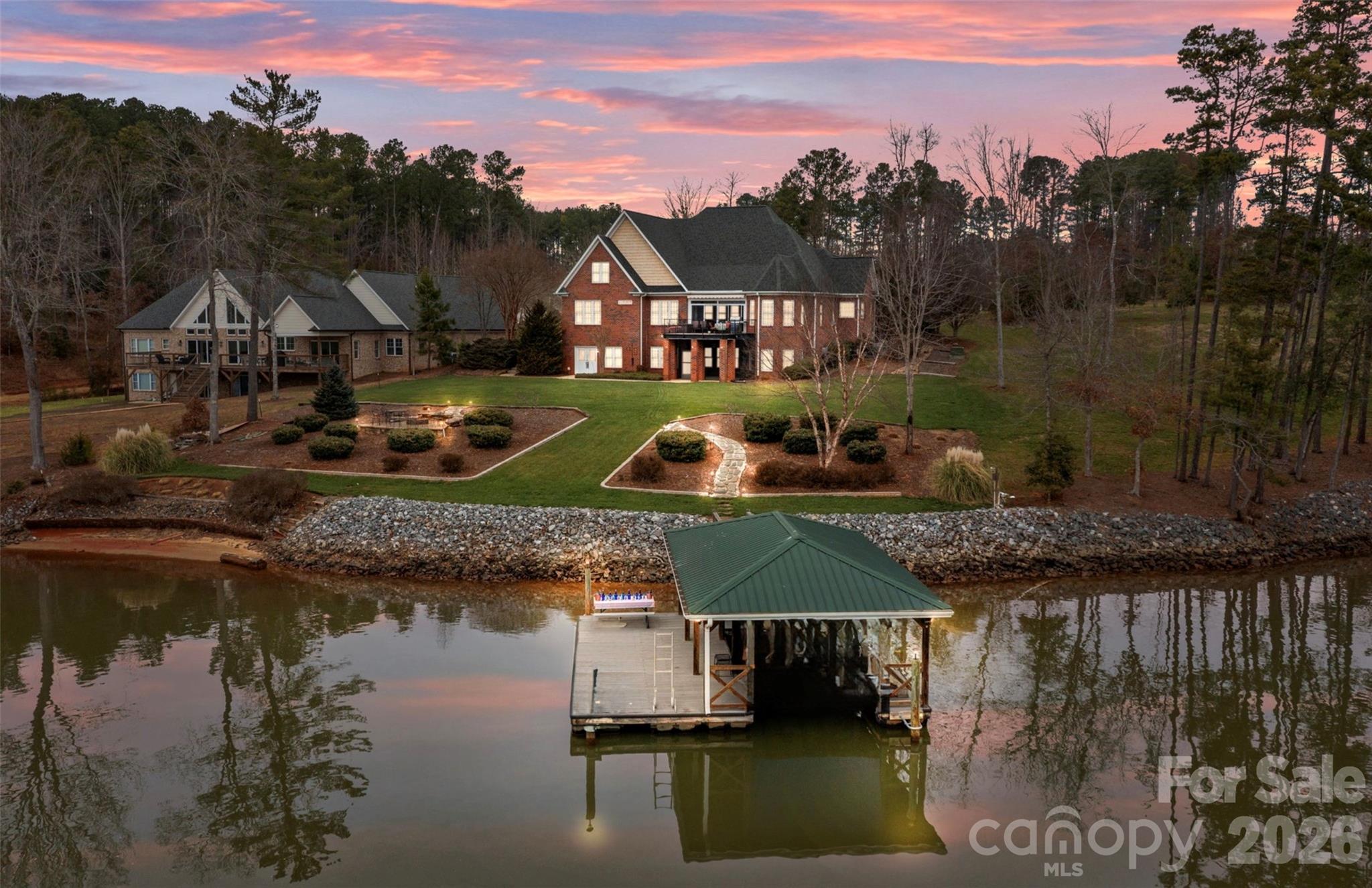 5231 Peninsula Drive Granite Falls NC 28630