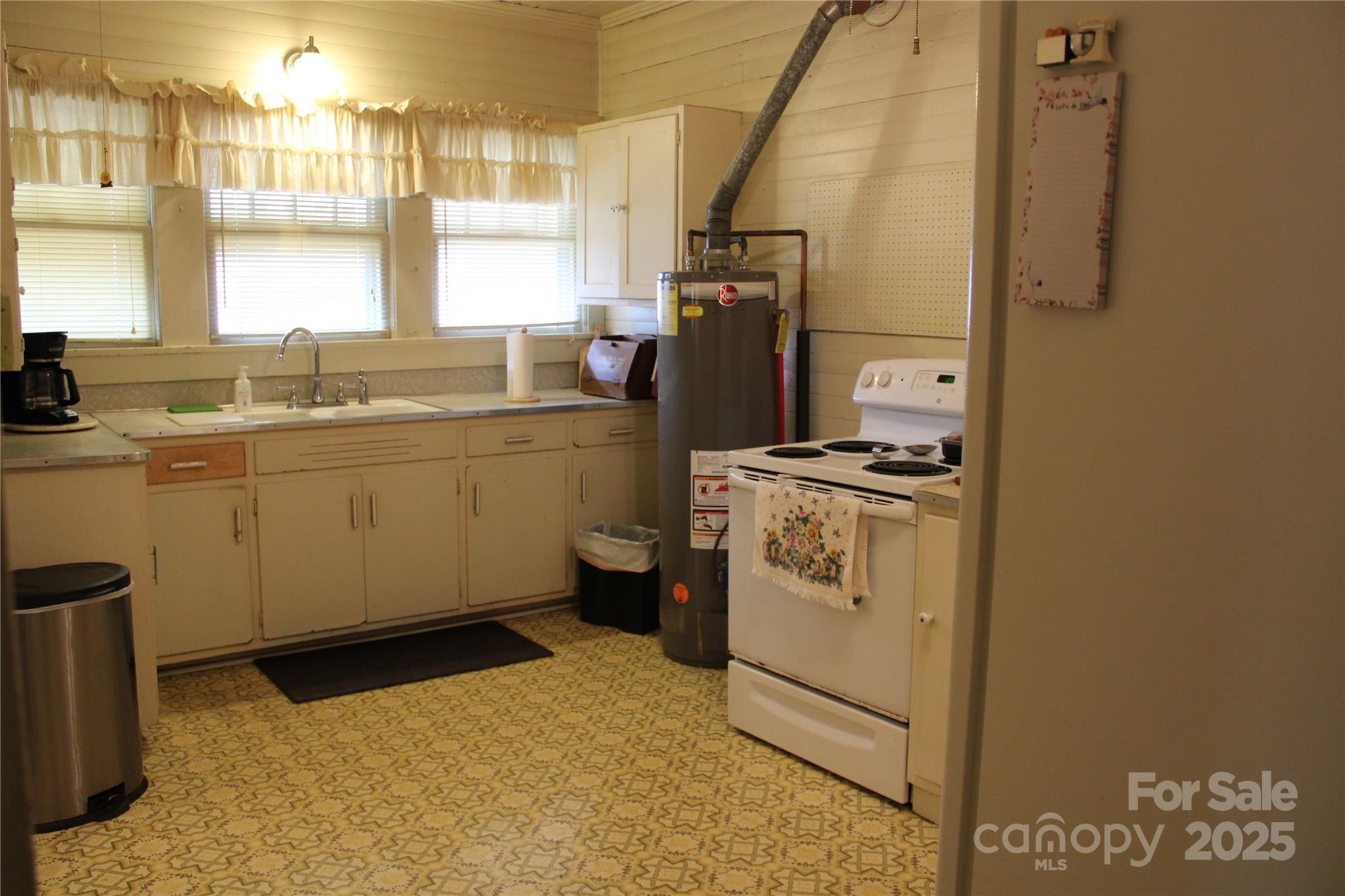 1724 Lowder Street Albemarle NC 28001