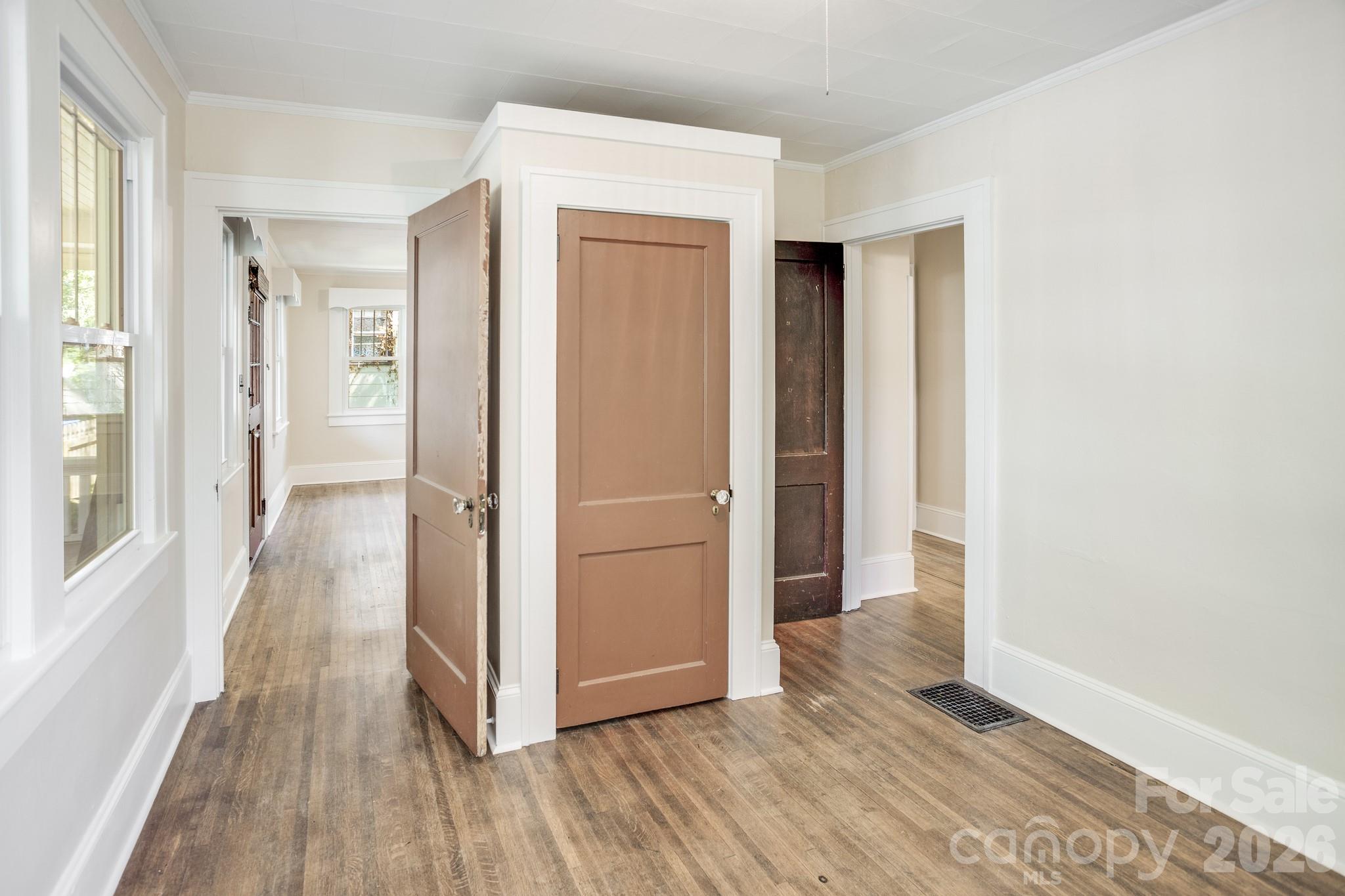 32 Swannanoa Avenue Asheville NC 28806