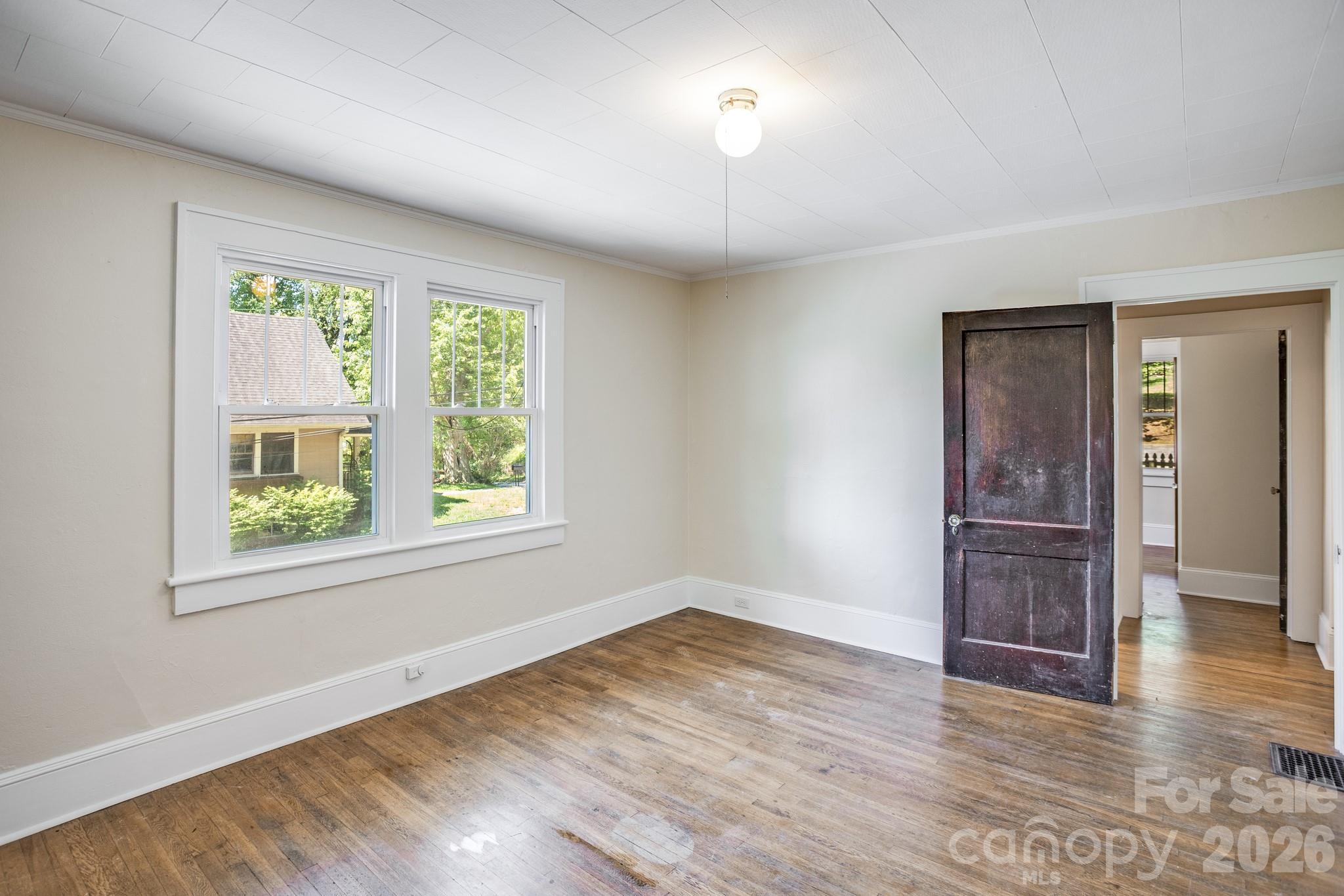 32 Swannanoa Avenue Asheville NC 28806