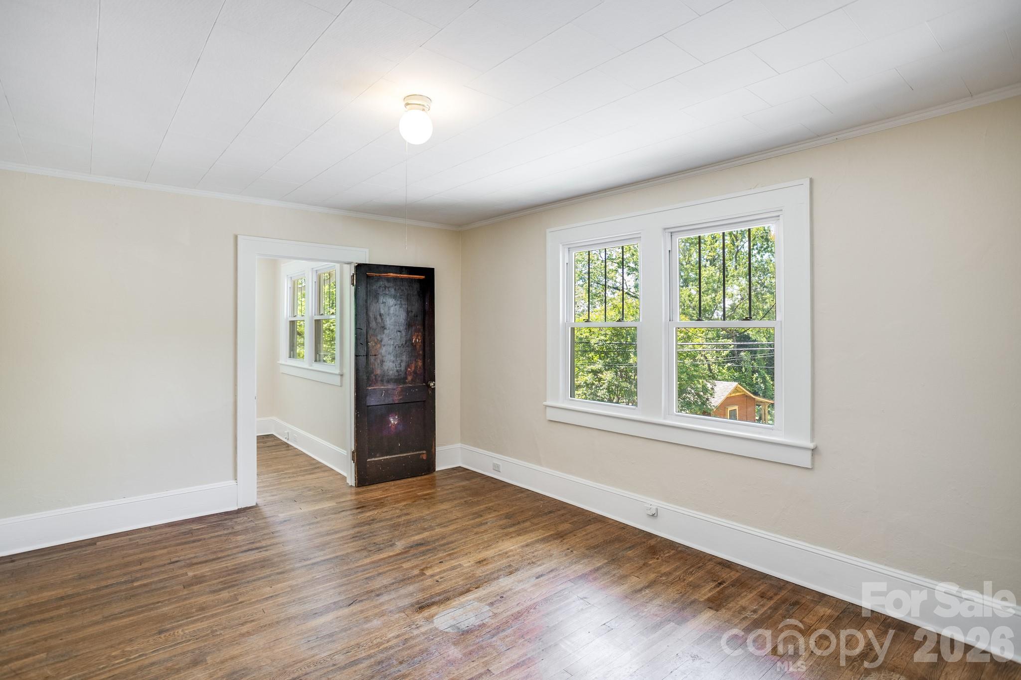 32 Swannanoa Avenue Asheville NC 28806