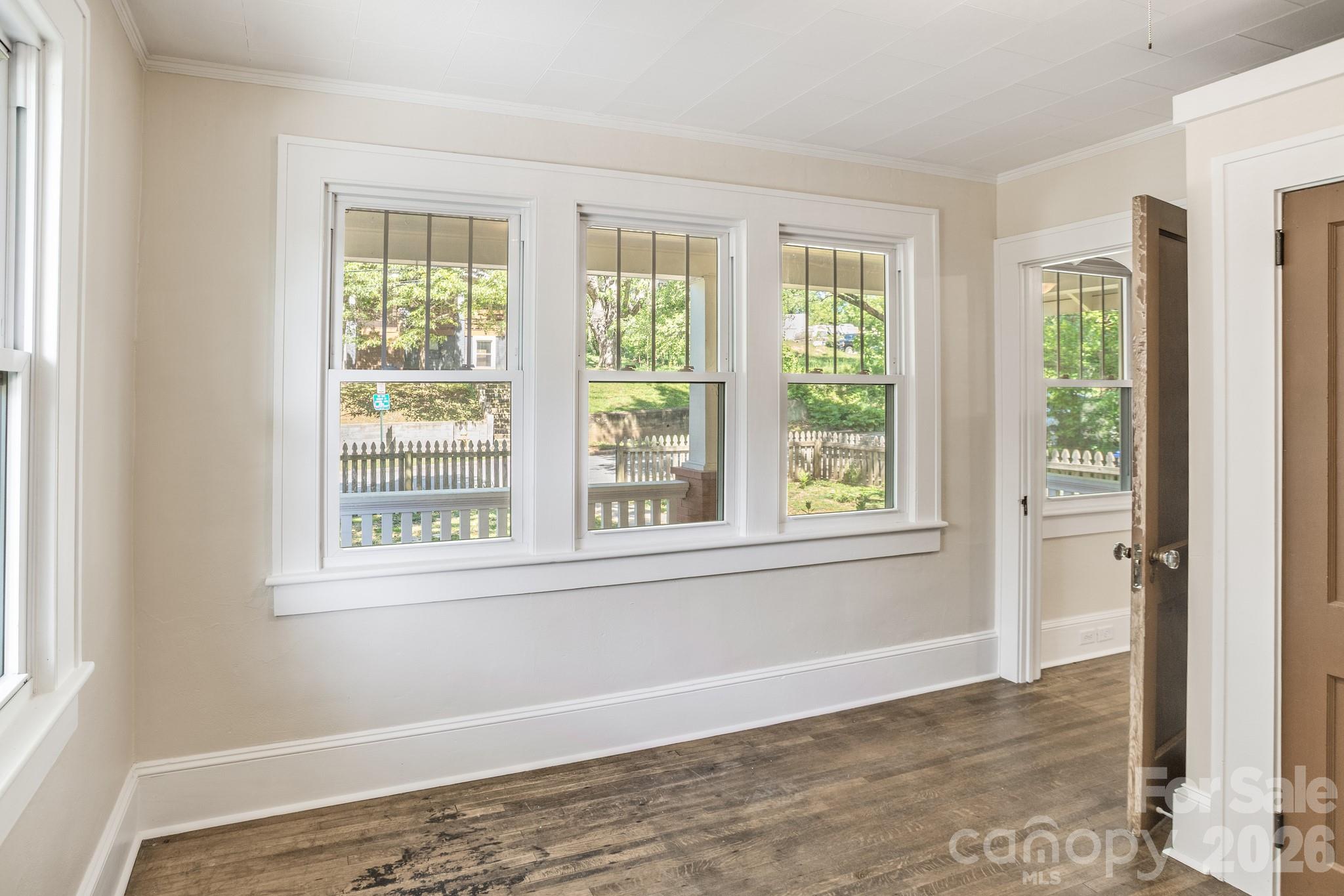 32 Swannanoa Avenue Asheville NC 28806