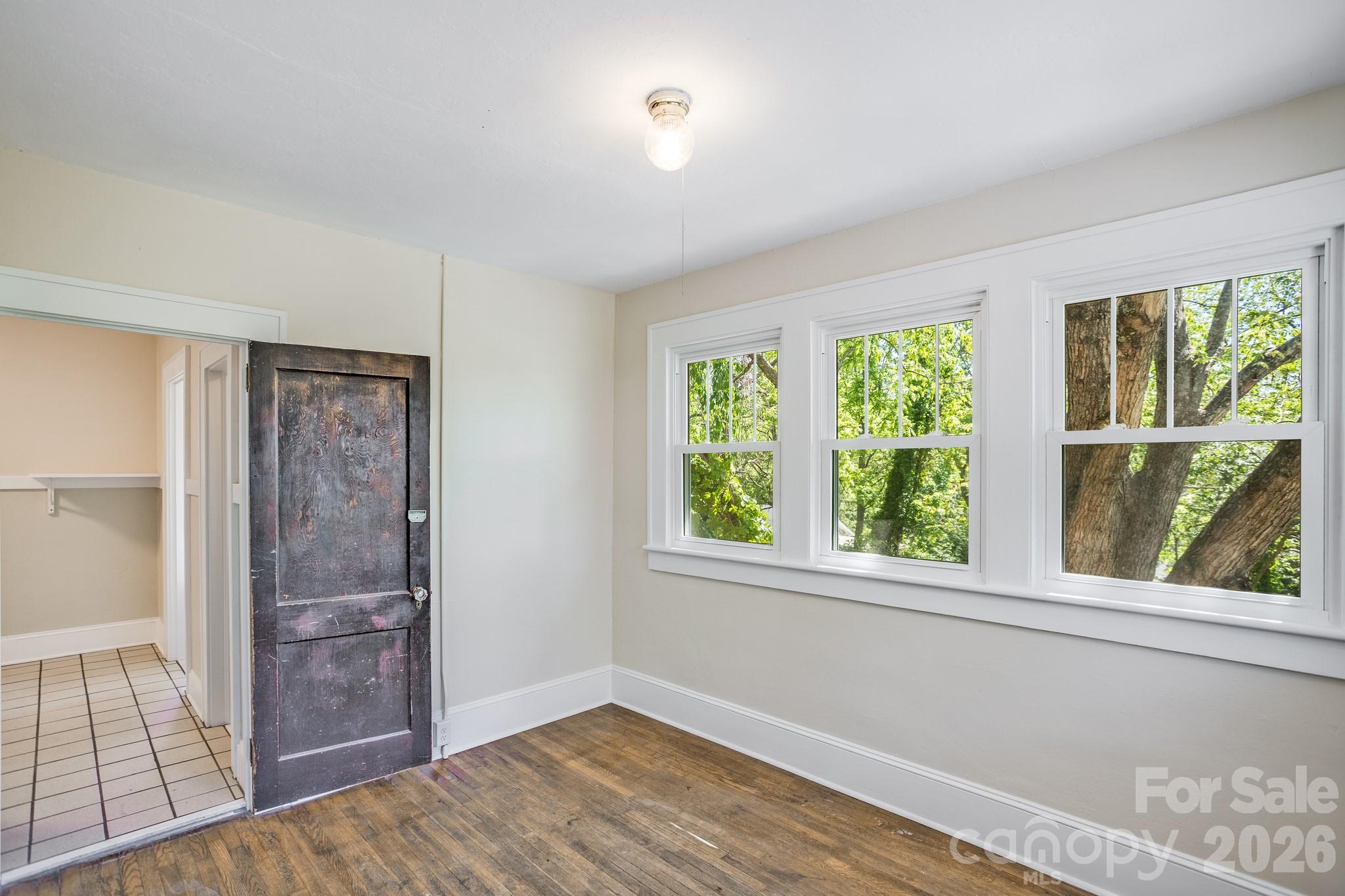32 Swannanoa Avenue Asheville NC 28806