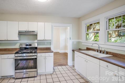 32 Swannanoa Avenue Asheville NC 28806