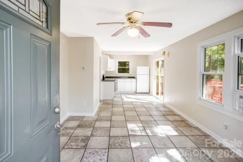 32 Swannanoa Avenue Asheville NC 28806