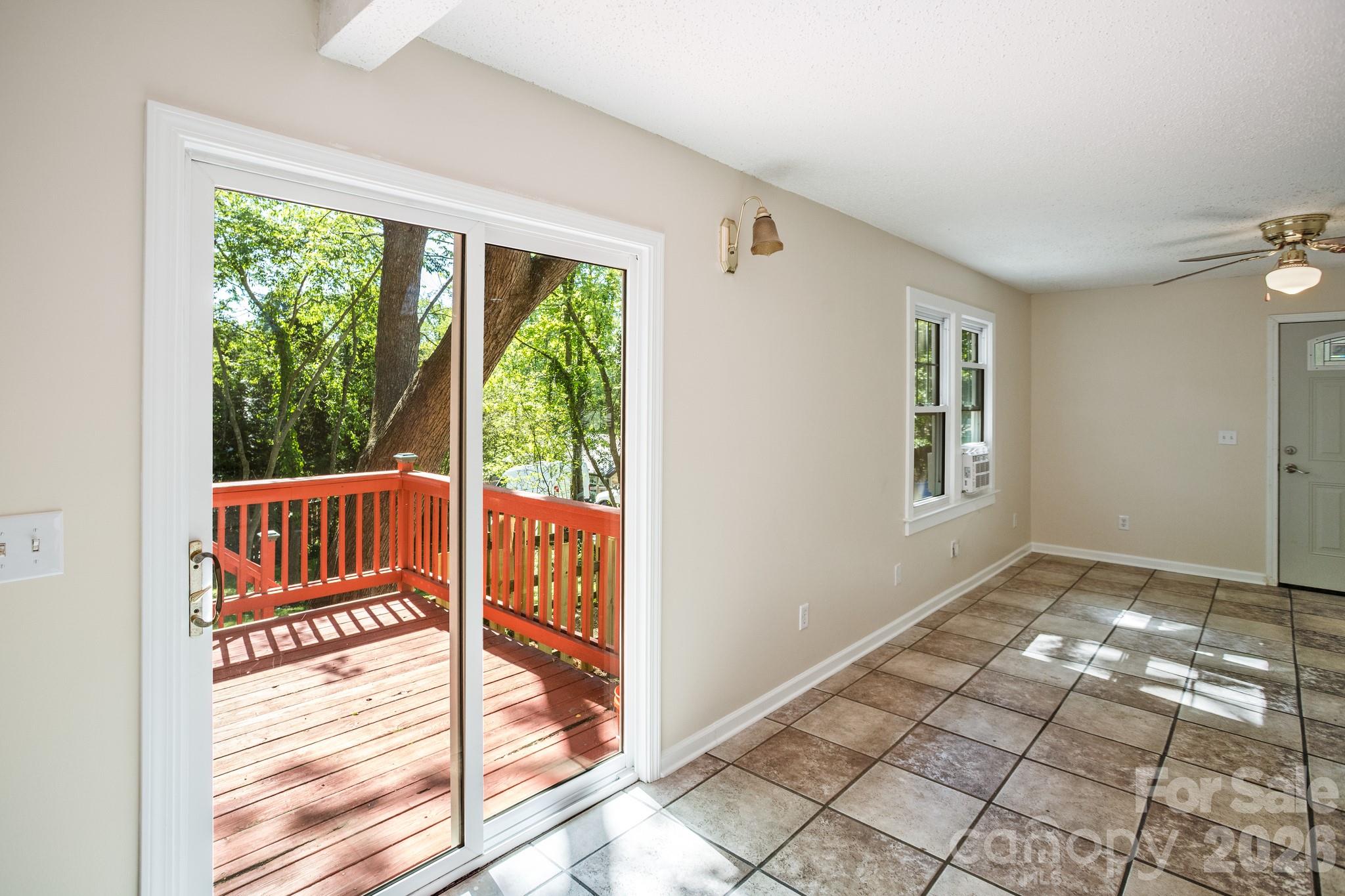 32 Swannanoa Avenue Asheville NC 28806